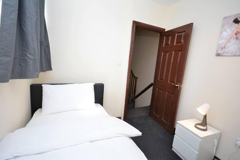Apartament Lovely 3bedroom Londra