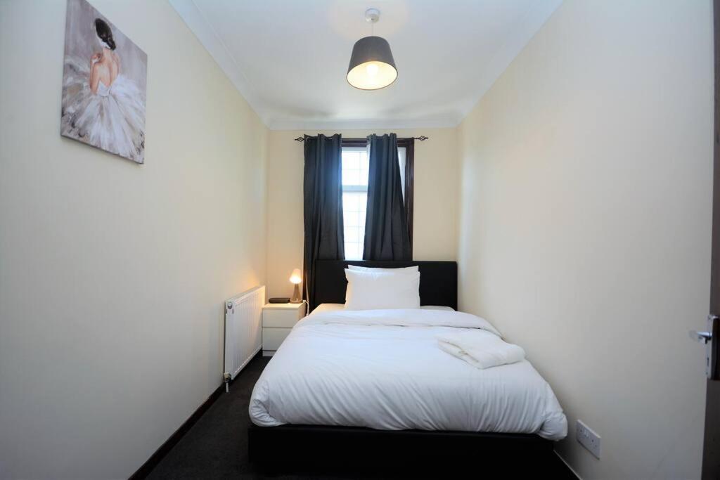 Lovely 3bedroom * Londra